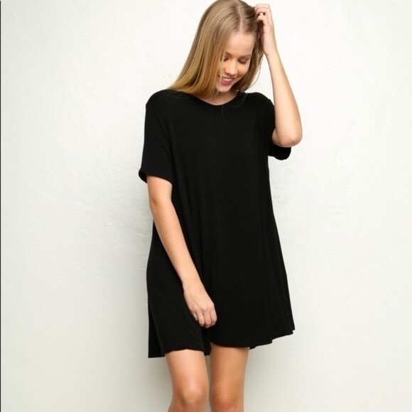 Brandy Melville Dresses & Skirts - Brandy Melville T Shirt Dress in Black